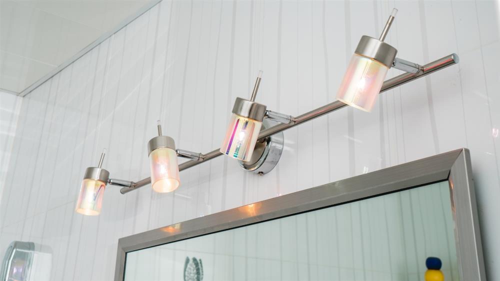 Lighting Fixtures